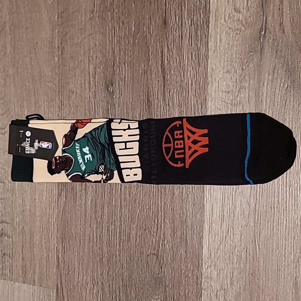 Giannis Antentompko Stance Socks size 9-13 mens